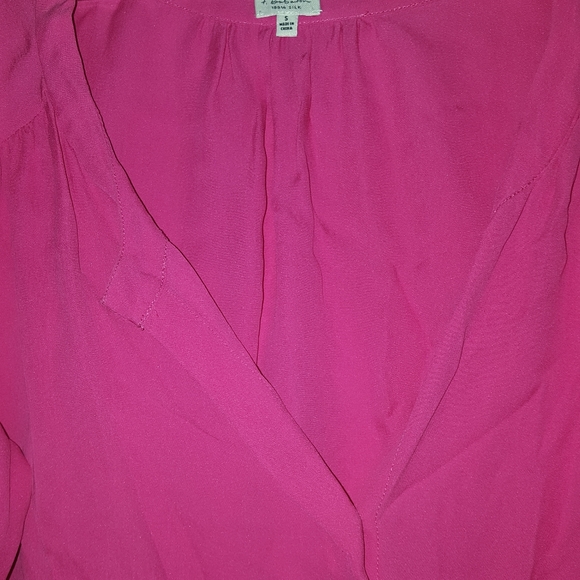 T. Babaton Silk Blouse Size Small - Picture 4 of 4